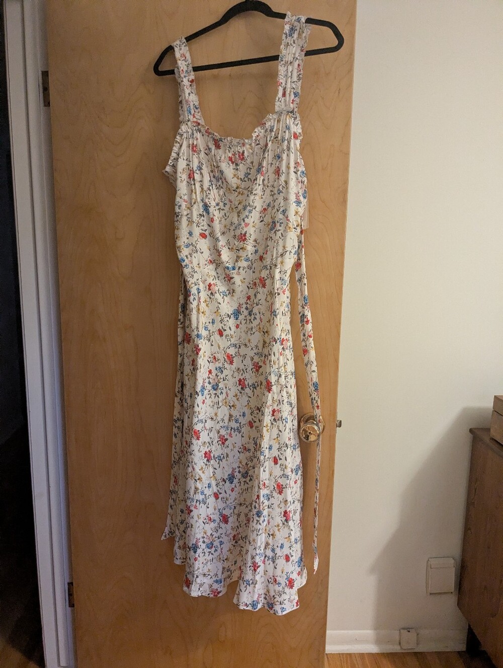 NWT DÔEN Ascella Dress in "Blanc Flowering Meadow" Midi Dress - Picture 4 of 15
